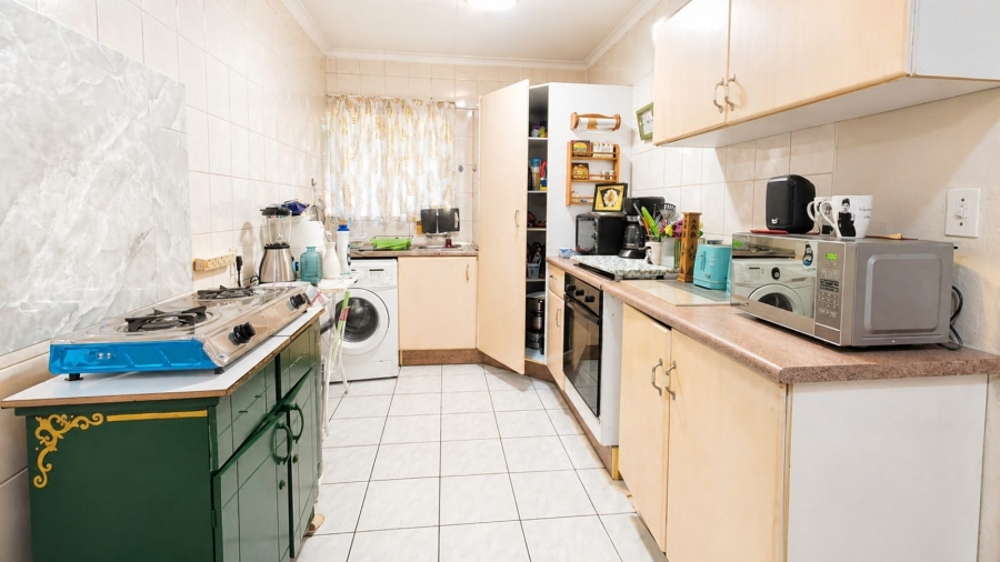 2 Bedroom Property for Sale in Safari Gardens North West